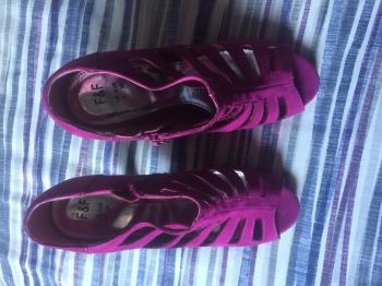 Ladies Dark Pink Shoes