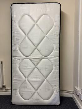 SINGLE PINEMASTER 8 INCH DEEP QUILTED MATTRESS