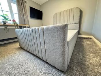 4 foot - Global design divan Ottomen